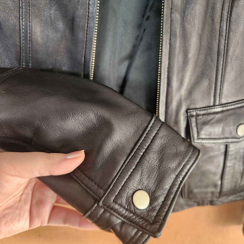 Danier Leather Jacket Women's Black Small - Picture 3 of 8